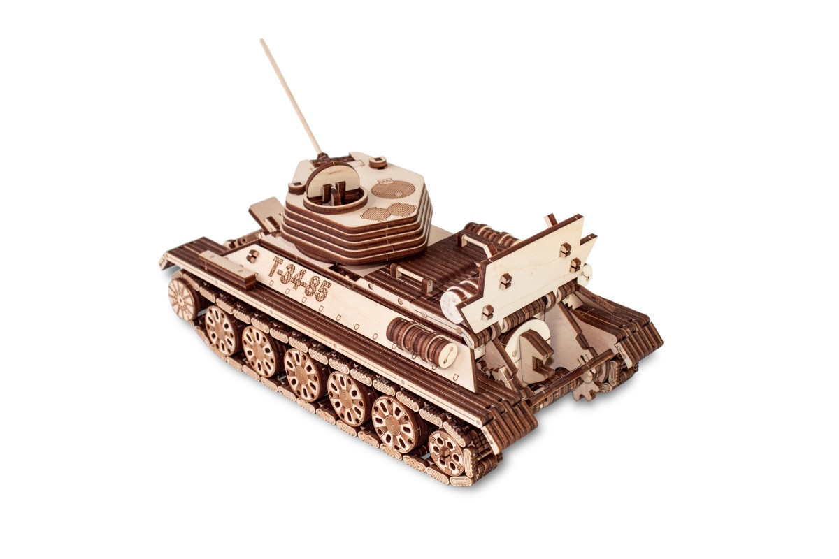 Dřevěný skládací 3D model "Tank T-34-85"