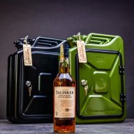 Manboxeo bar Khaki s whiskey Premium