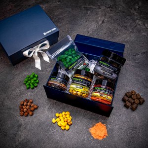 Giftboxeo Geschenkbox (royal blue) - Für den Angler