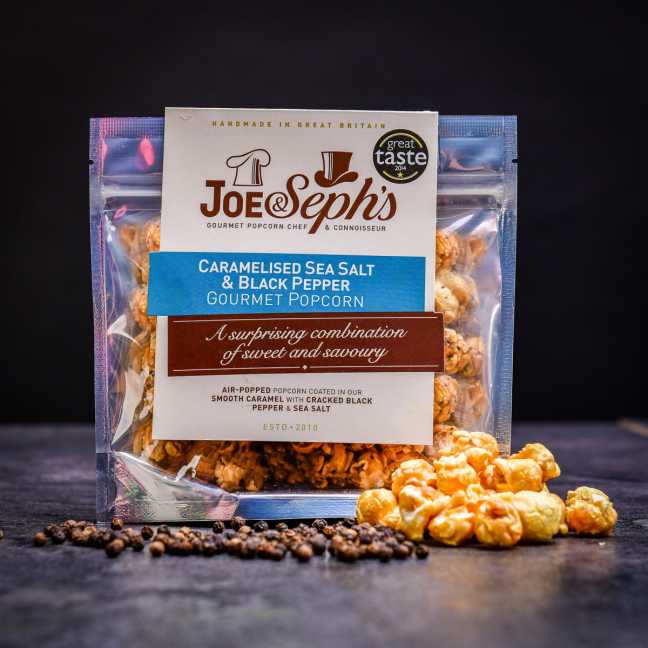 7× Luxuriöses Popcorn Joe & Seph's mit karamellisiertem Salz und schwarzem Pfeffer 32 g